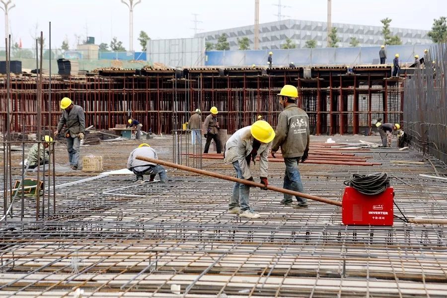 建筑滑板基礎圖片（建筑滑板場地的基礎通常指的是滑板場地的基礎建設） 結構機械鋼結構施工 第5張